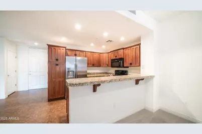 5450 E Deer Valley Drive #4019, Phoenix, AZ 85054 - Photo 3