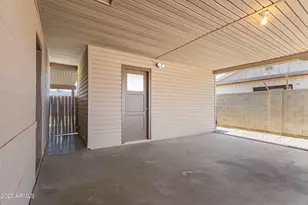 3339 W Shaw Butte Dr, Phoenix, AZ 85029 - Photo 15