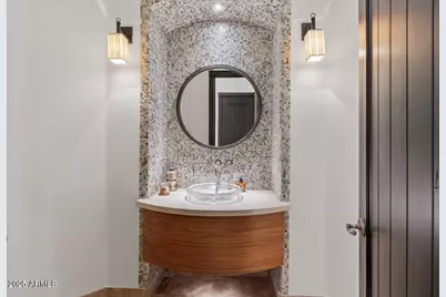 6207 E Indian Bend Road, Paradise Valley, AZ 85253 - Photo 17