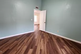 7977 W Wacker Rd, Peoria, AZ 85381 - Photo 9