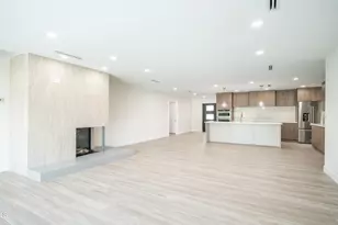 8302 E Lincoln Dr, Scottsdale, AZ 85250 - Photo 19