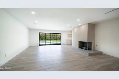 8302 E Lincoln Drive, Scottsdale, AZ 85250 - Photo 17