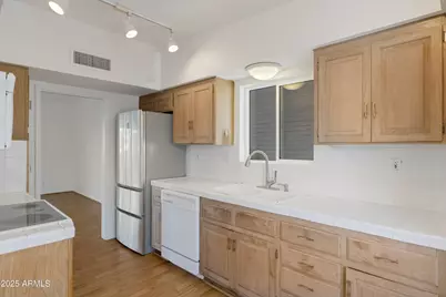 5150 N 20th Street #214, Phoenix, AZ 85016 - Photo 13