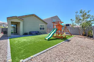 40452 W Shaver Dr, Maricopa, AZ 85138 - Photo 31