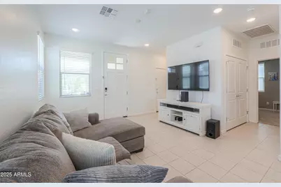 40452 W Shaver Drive, Maricopa, AZ 85138 - Photo 7