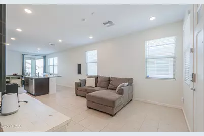 40452 W Shaver Drive, Maricopa, AZ 85138 - Photo 5