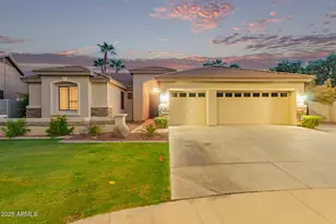 563 W Bluejay Dr, Chandler, AZ 85286 - Photo 1