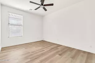 2237 W Agrarian Hills Dr, San Tan Valley, AZ 85144 - Photo 9