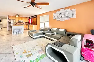 15618 W Port Au Prince Ln, Surprise, AZ 85379 - Photo 13