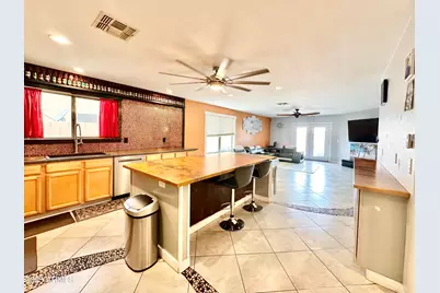 15618 W Port Au Prince Lane, Surprise, AZ 85379 - Photo 5