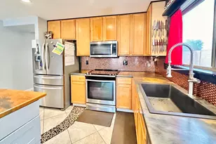 15618 W Port Au Prince Ln, Surprise, AZ 85379 - Photo 7