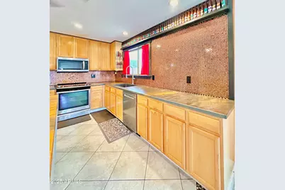 15618 W Port Au Prince Lane, Surprise, AZ 85379 - Photo 9