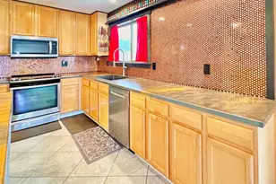 15618 W Port Au Prince Ln, Surprise, AZ 85379 - Photo 9