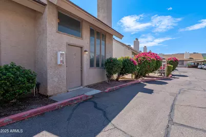 4240 N Longview Avenue #16, Phoenix, AZ 85014 - Photo 1