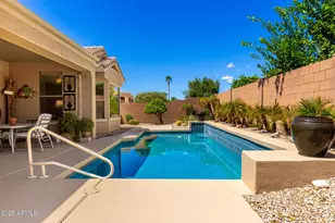 16446 W Century Plant Dr, Surprise, AZ 85387 - Photo 25