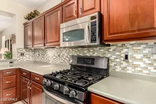 16446 W Century Plant Dr, Surprise, AZ 85387 - Photo 17