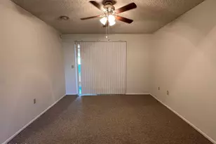 10856 W Santa Fe Dr, Sun City, AZ 85351 - Photo 17