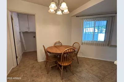 10856 W Santa Fe Drive, Sun City, AZ 85351 - Photo 9