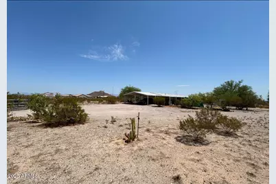 2249 W Daniel Road, San Tan Valley, AZ 85144 - Photo 1