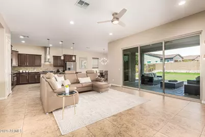 18406 W Verbena Drive, Goodyear, AZ 85338 - Photo 9