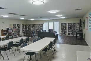 7300 N 51st Ave, Glendale, AZ 85301 - Photo 27