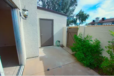 4114 E Union Hills Drive #1012, Phoenix, AZ 85050 - Photo 9