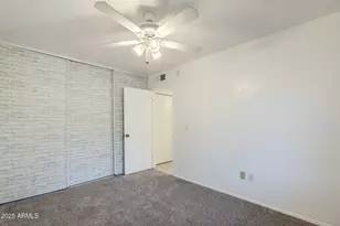16 W Loma Vista Dr, Tempe, AZ 85282 - Photo 23