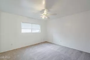 16 W Loma Vista Dr, Tempe, AZ 85282 - Photo 17