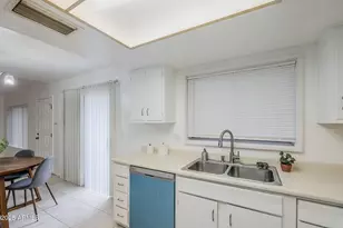 16 W Loma Vista Dr, Tempe, AZ 85282 - Photo 15