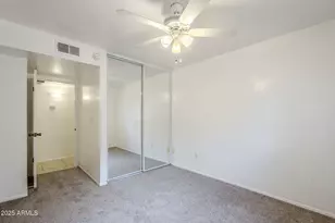 16 W Loma Vista Dr, Tempe, AZ 85282 - Photo 21
