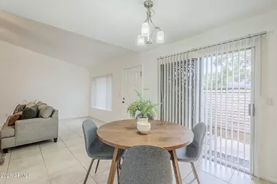 16 W Loma Vista Drive #104, Tempe, AZ 85282 - Photo 9