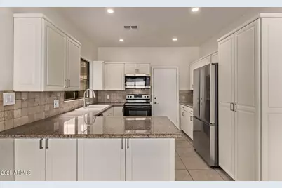 1001 N Pasadena -- #81, Mesa, AZ 85201 - Photo 7