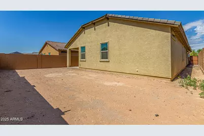 11145 W Parkway Drive, Tolleson, AZ 85353 - Photo 33