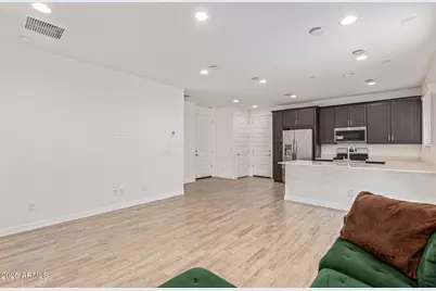 11145 W Parkway Drive, Tolleson, AZ 85353 - Photo 17