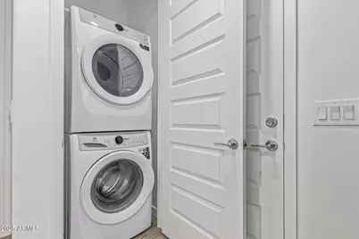 11145 W Parkway Drive, Tolleson, AZ 85353 - Photo 29