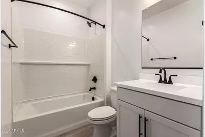 15826 W Vogel Avenue, Goodyear, AZ 85338 - Photo 33