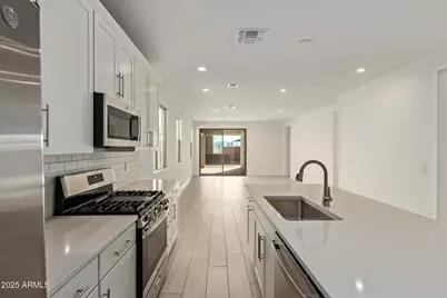 15829 W Vogel Avenue, Goodyear, AZ 85338 - Photo 5