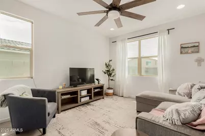 17729 W Fetlock Trail, Surprise, AZ 85387 - Photo 21