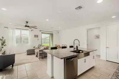 17729 W Fetlock Trail, Surprise, AZ 85387 - Photo 19