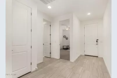 17729 W Fetlock Trail, Surprise, AZ 85387 - Photo 7