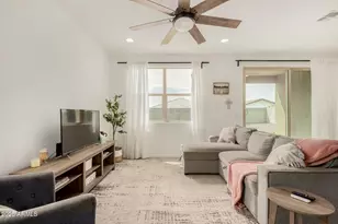 17729 W Fetlock Trl, Surprise, AZ 85387 - Photo 11