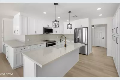 3933 E Flower Street, Phoenix, AZ 85018 - Photo 9