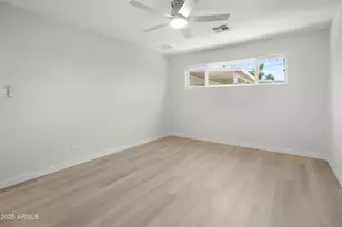 3933 E Flower St, Phoenix, AZ 85018 - Photo 33