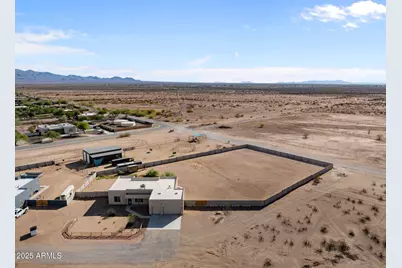 23012 W Peakview Road, Wittmann, AZ 85361 - Photo 39
