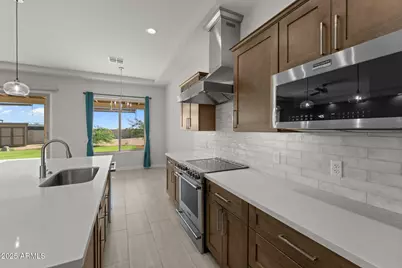 23012 W Peakview Road, Wittmann, AZ 85361 - Photo 9