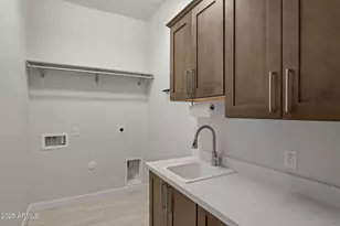 23012 W Peakview Rd, Wittmann, AZ 85361 - Photo 29