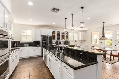 12515 W Red Hawk Drive, Peoria, AZ 85383 - Photo 13