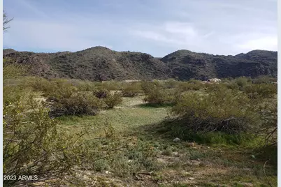 1925 E Euclid Avenue #-, Phoenix, AZ 85042 - Photo 1