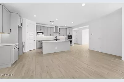 37690 N Plumbago Road, San Tan Valley, AZ 85140 - Photo 9