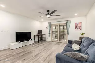 4561 W McLellan Rd, Glendale, AZ 85301 - Photo 7